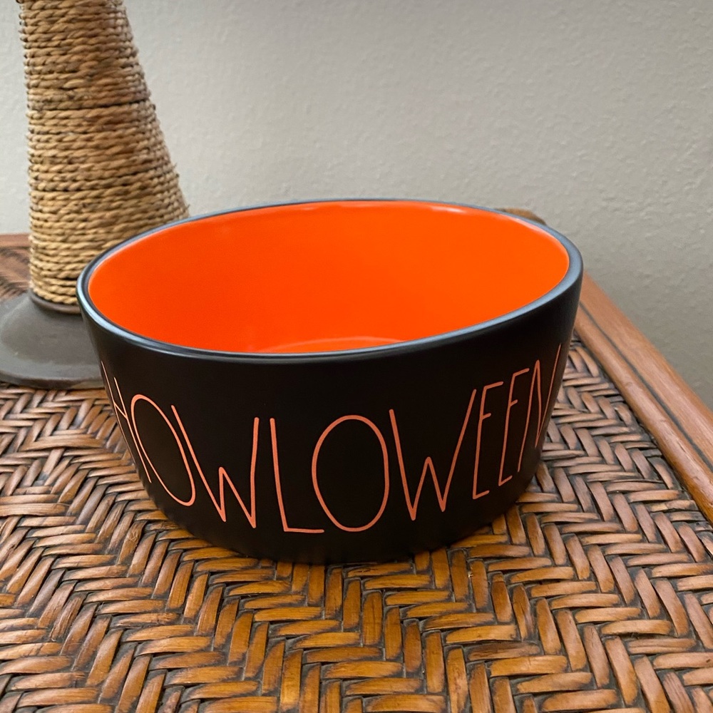 Rae Dunn doggo bowl. Howloween